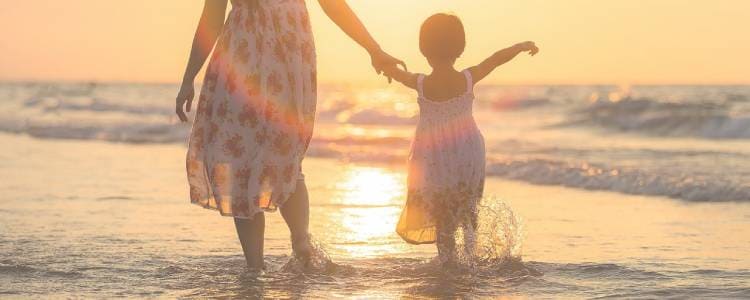 お話を聴く機会が年２００名