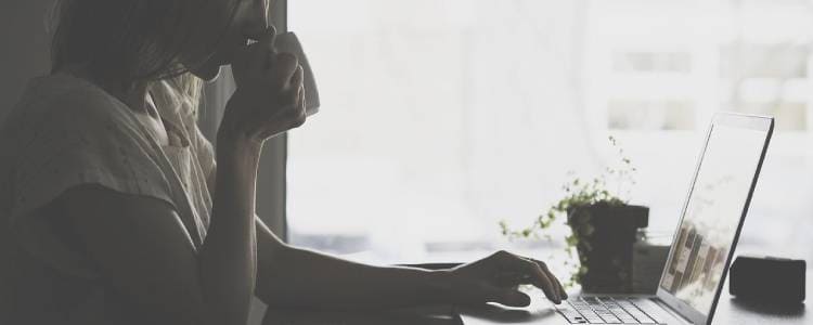 相談相手が欲しいときほどいない